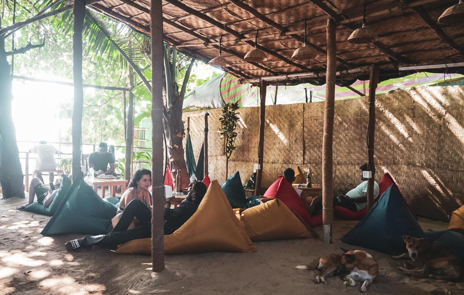 12 Monks - Beachside Hostel Arambol Esterno foto