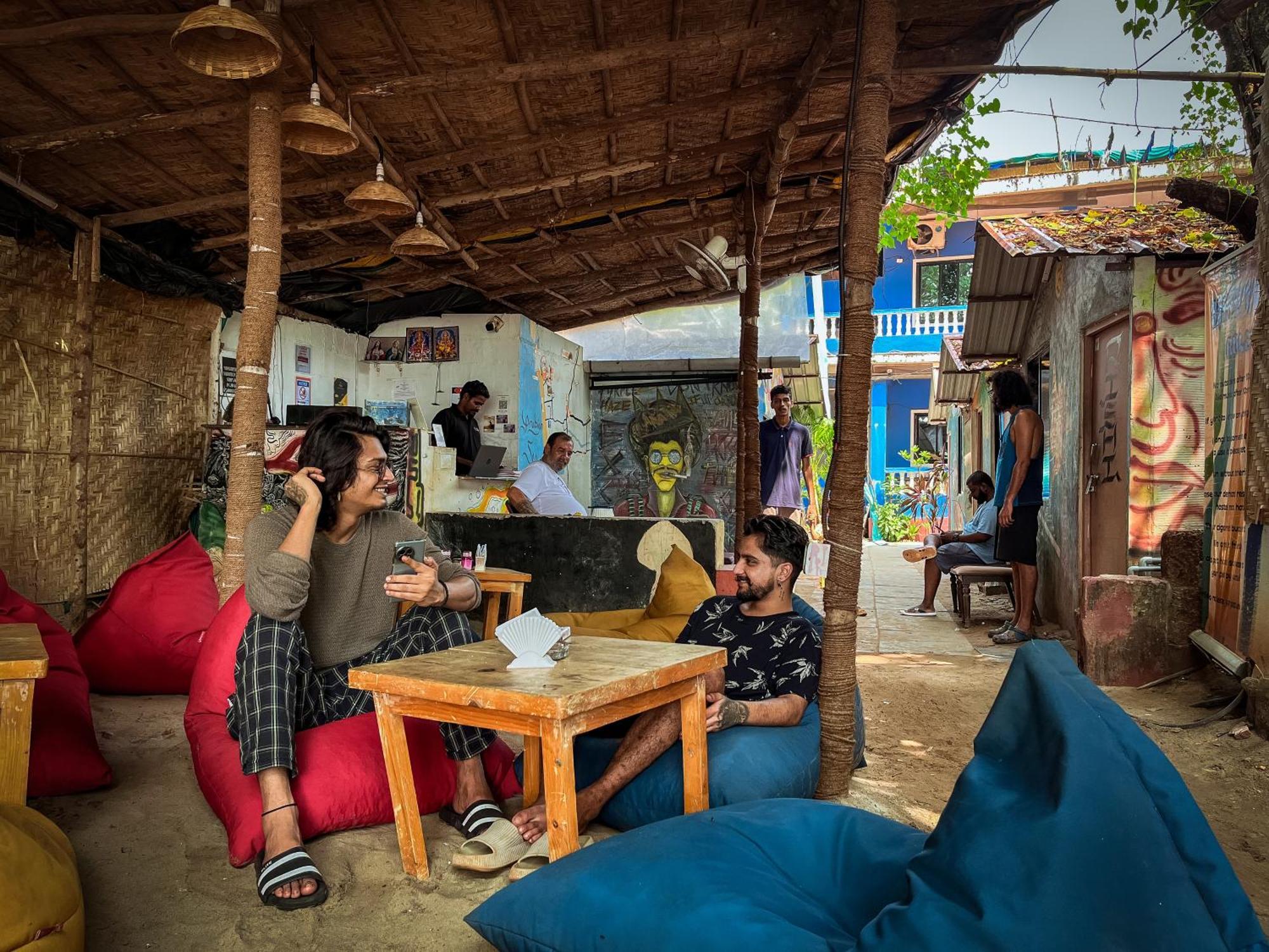 12 Monks - Beachside Hostel Arambol Esterno foto