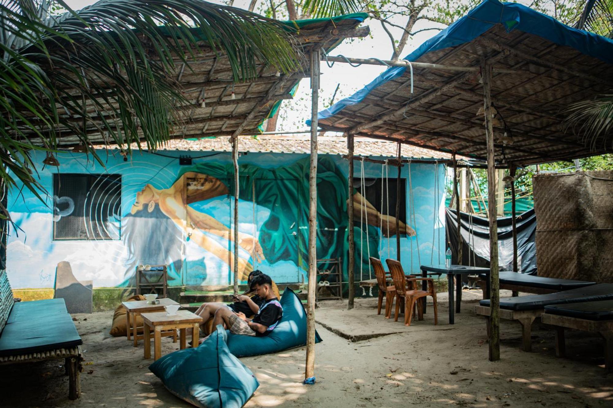 12 Monks - Beachside Hostel Arambol Esterno foto